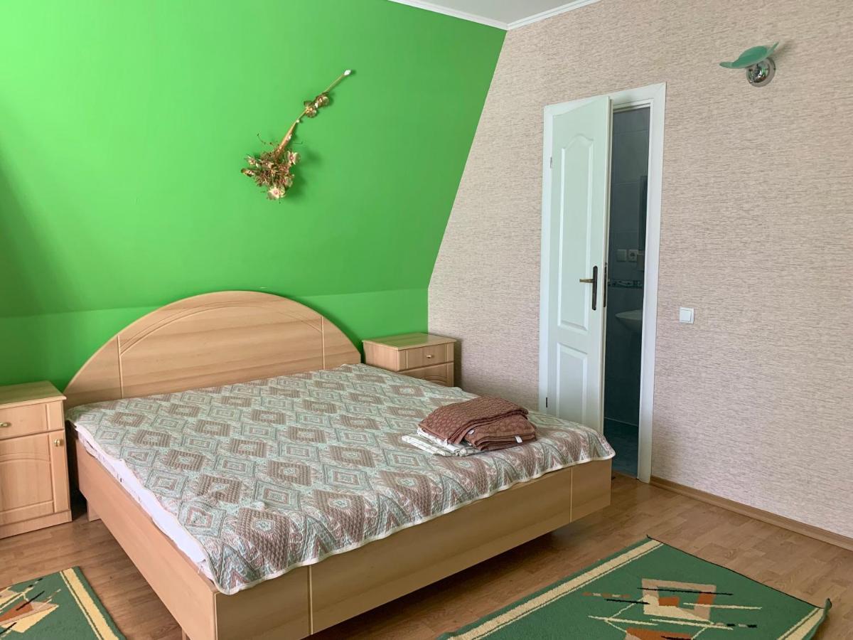 Bed and Breakfast Комфортабельный Коттедж Switjas Exterior foto