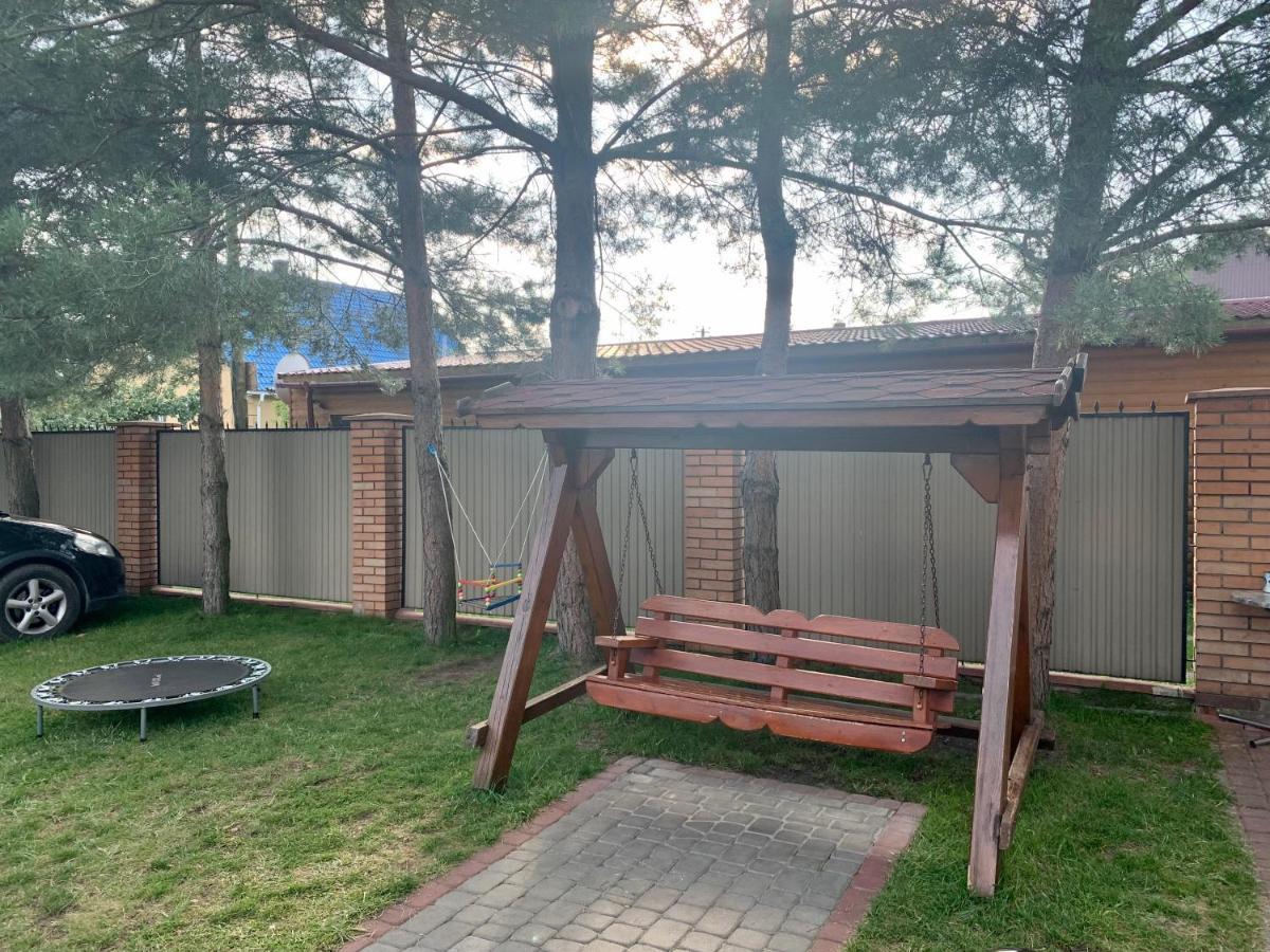 Bed and Breakfast Комфортабельный Коттедж Switjas Exterior foto